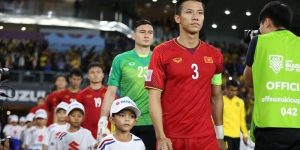 Những vật dụng bắt buộc khi thi đấu bóng đá