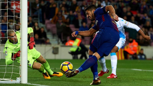 Hướng dẫn kỹ thuật “rabona” – cú sút chéo chân đẹp mắt